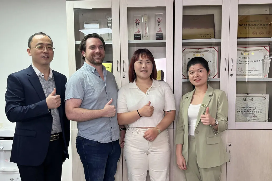 蝶恋花动态 | 美国新方向药理学研究中心合伙人、蝶恋花首席研究官（CRO）张博士一行莅临蝶恋花总部和生产基地